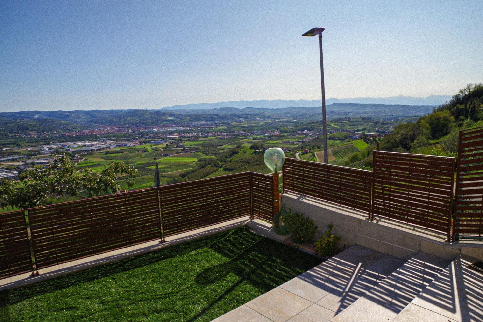 Vista Langhe - Cerratohouses Guarene Eksteriør bilde